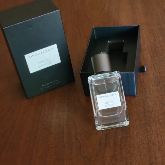 Neroli Woods Banana Republic, 2.5 fl. oz/75ml Spray for Unisex Eau De Parfum New - Picture 9 of 12
